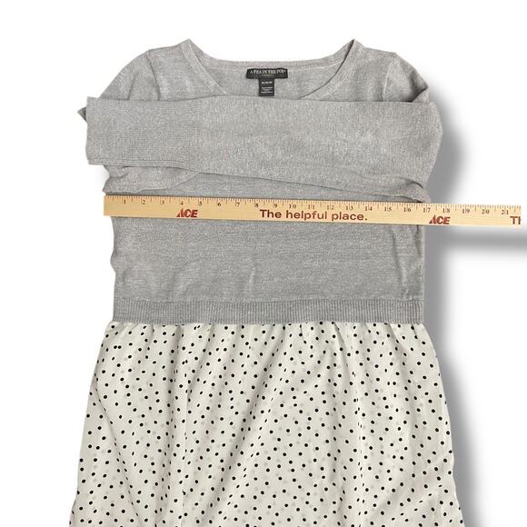 A Pea in the Pod Maternity Gray Polka Dot Tunic Top Long Sleeve Size M - Picture 3 of 8